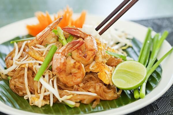 Pad thai